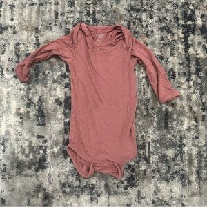 Kyte Baby 3-6 Months Dusty Rose Bodysuit